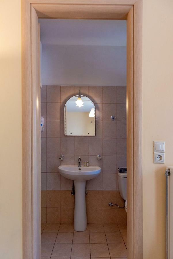 La Casa Di Nonna Apartment อาร์กอสโตลี ภายนอก รูปภาพ