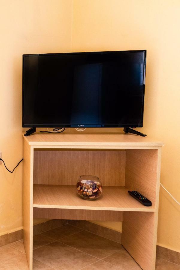 La Casa Di Nonna Apartment อาร์กอสโตลี ภายนอก รูปภาพ