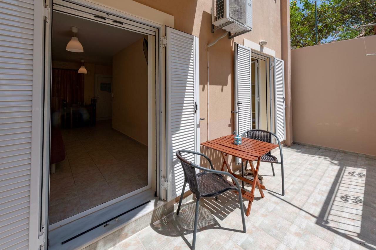 La Casa Di Nonna Apartment อาร์กอสโตลี ภายนอก รูปภาพ