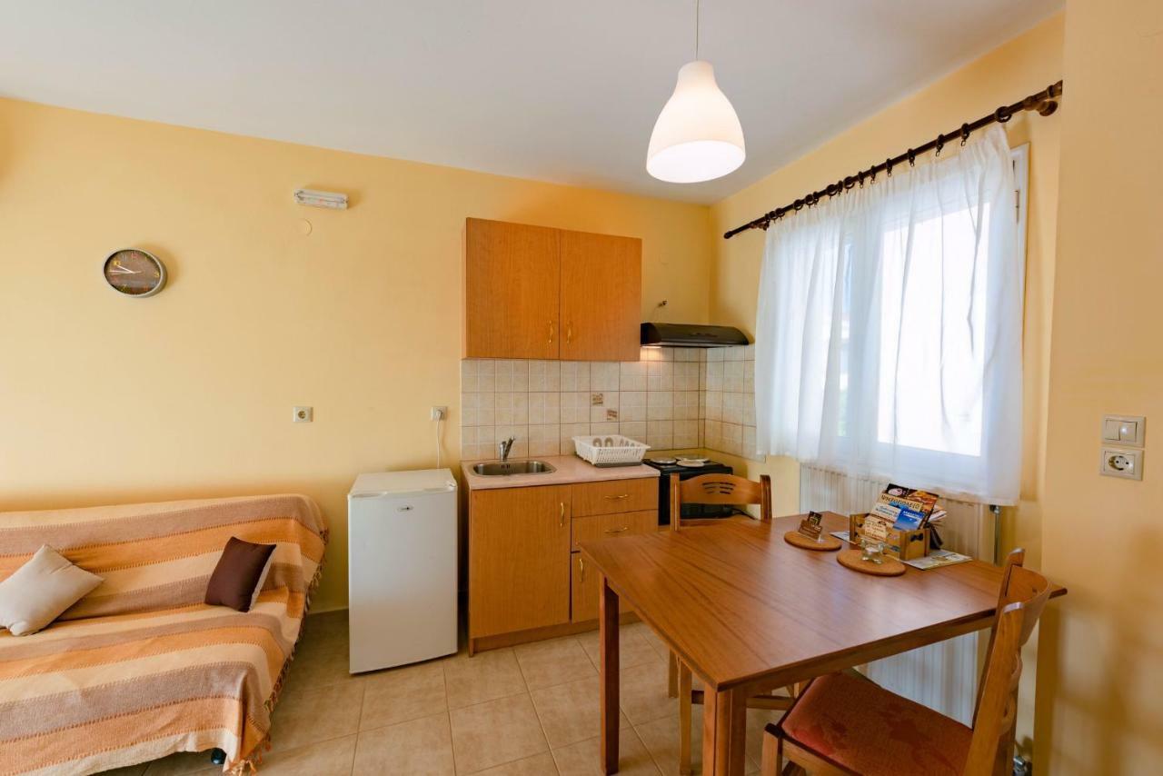 La Casa Di Nonna Apartment อาร์กอสโตลี ภายนอก รูปภาพ