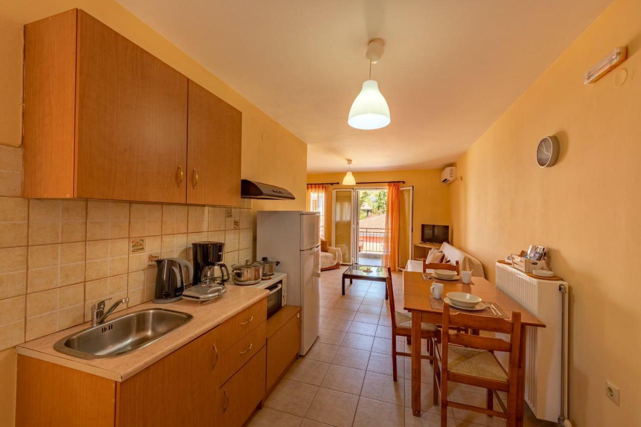 La Casa Di Nonna Apartment อาร์กอสโตลี ภายนอก รูปภาพ