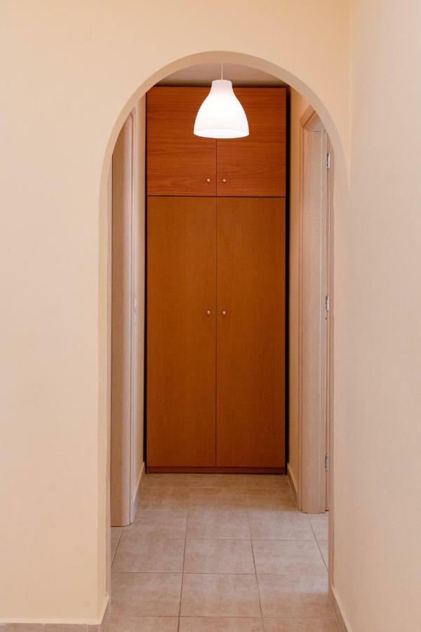 La Casa Di Nonna Apartment อาร์กอสโตลี ภายนอก รูปภาพ